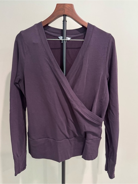 Athleta Tops - Athleta Women’s Recharge Sweatshirt Cross Front Purple Plum Iris Size Medium
